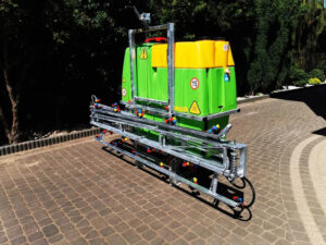 opryskiwacze hydraulicznie rozkładane